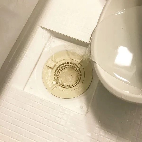 お風呂の排水口掃除