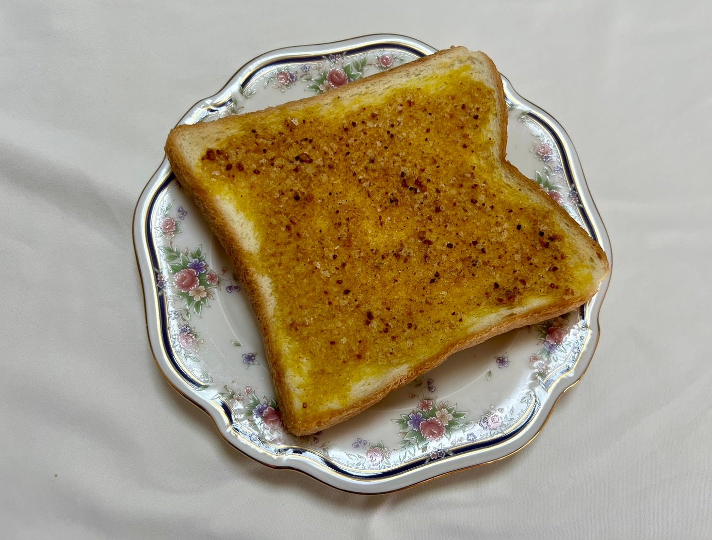 ぬって焼いたらカレーパン