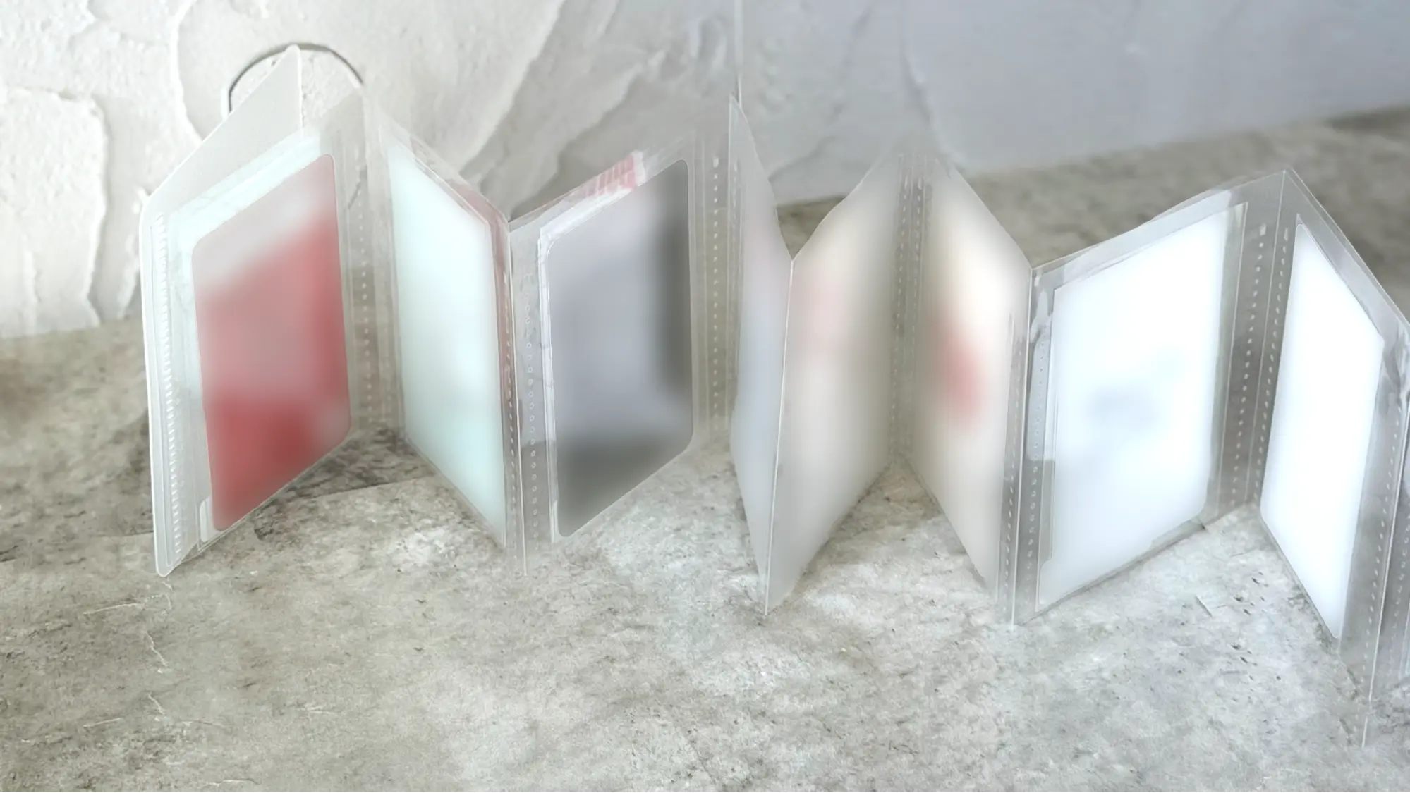 無印良品推し活グッズさっと開いて自立するカードファイル