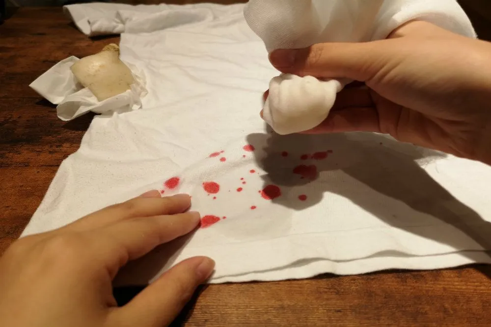 衣類の血液の落とし方