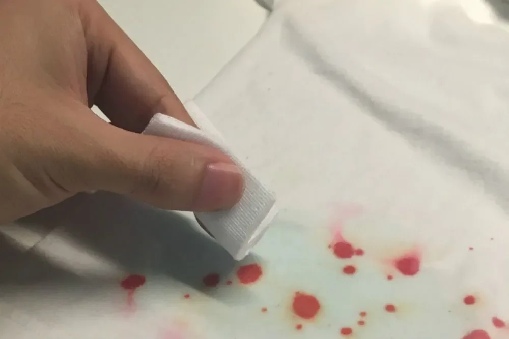 衣類の血液の落とし方