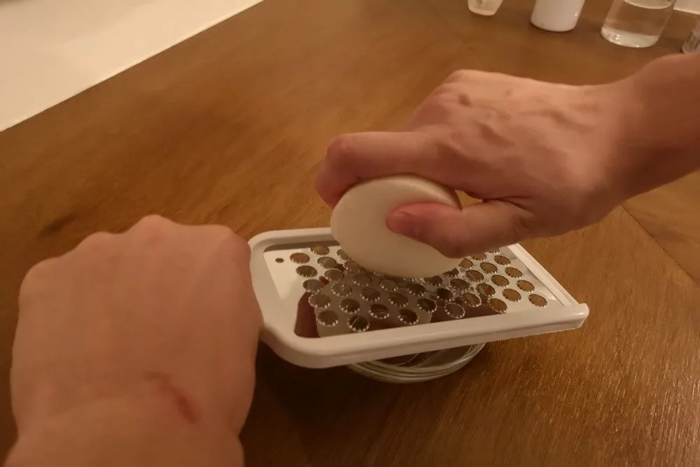 衣類の血液の落とし方