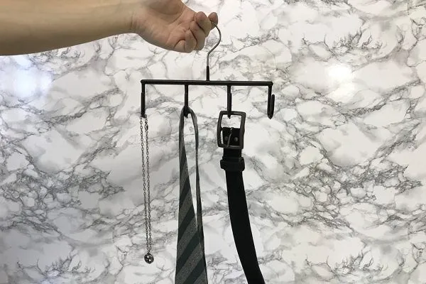 自宅でネクタイを洗う方法