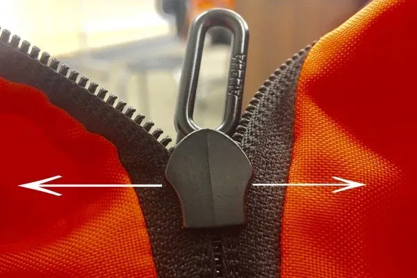 ファスナーの直し方