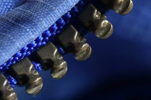 エレメントの噛み合わせをよくする