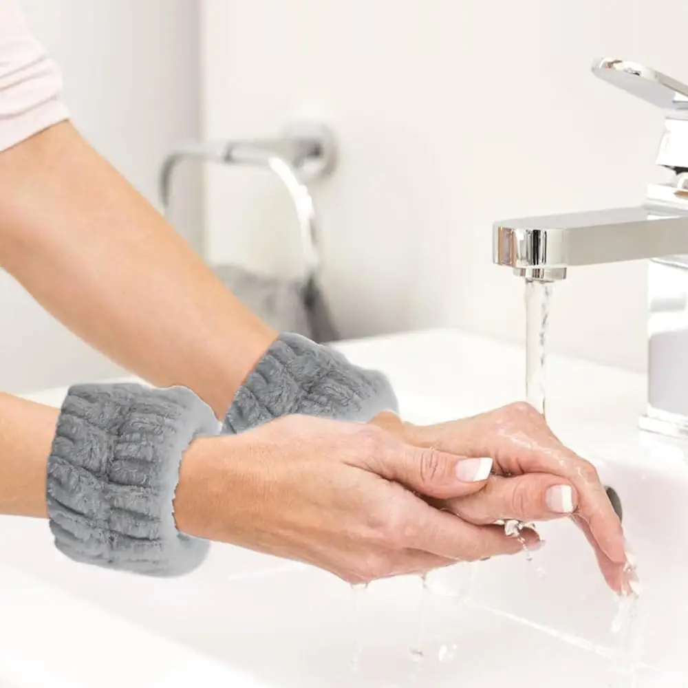 吸収性リストバンド2点