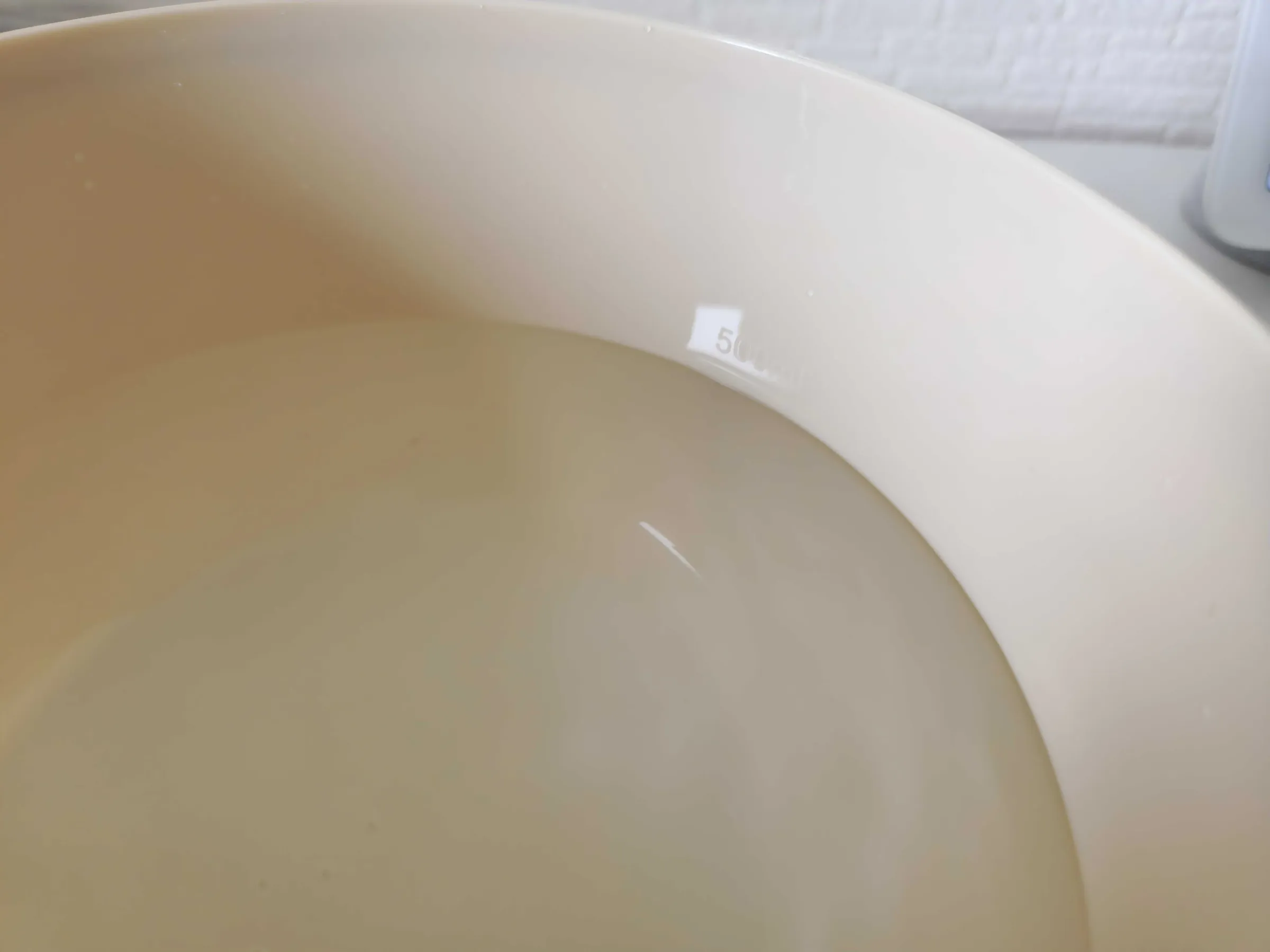 水を入れる