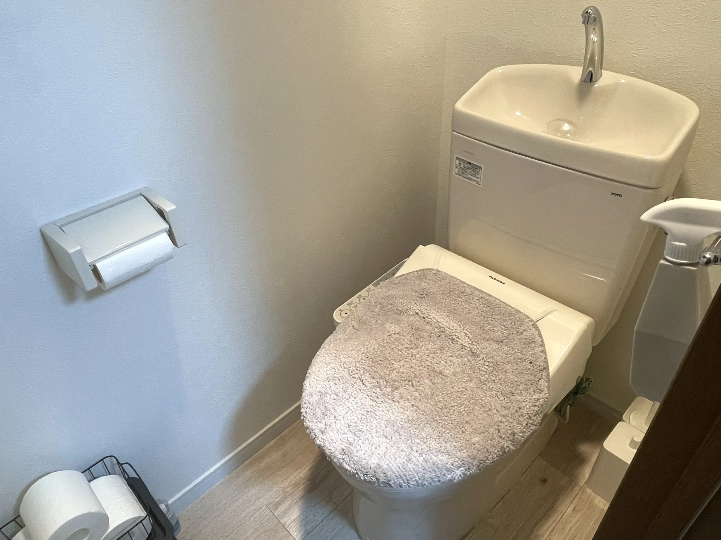 トイレ消臭スプレー
