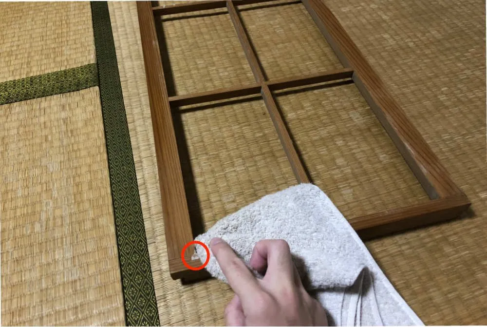 障子の貼り方