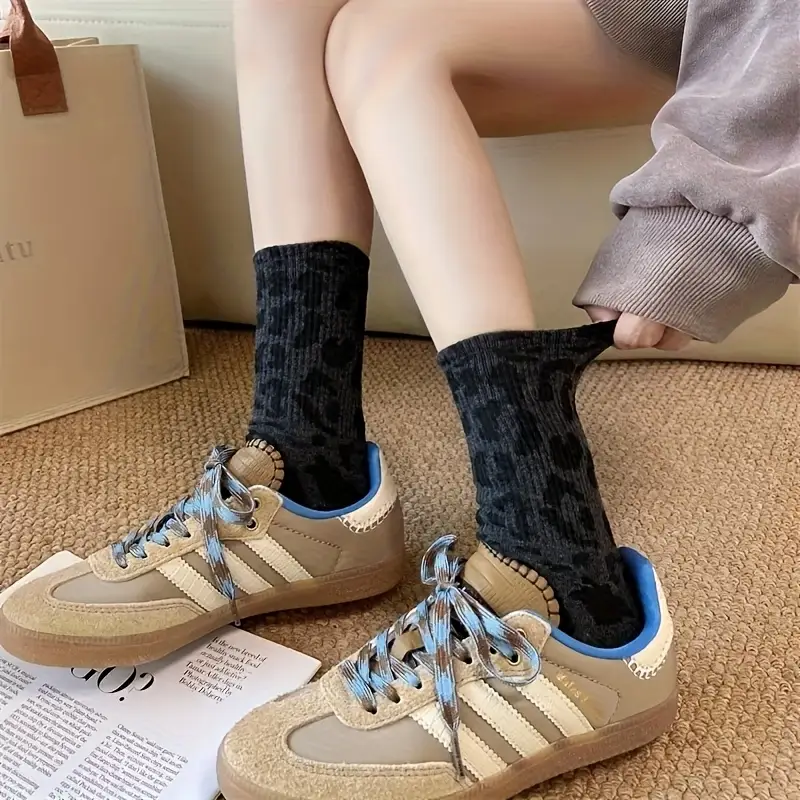 レオパードプリントミドルカーフソックス