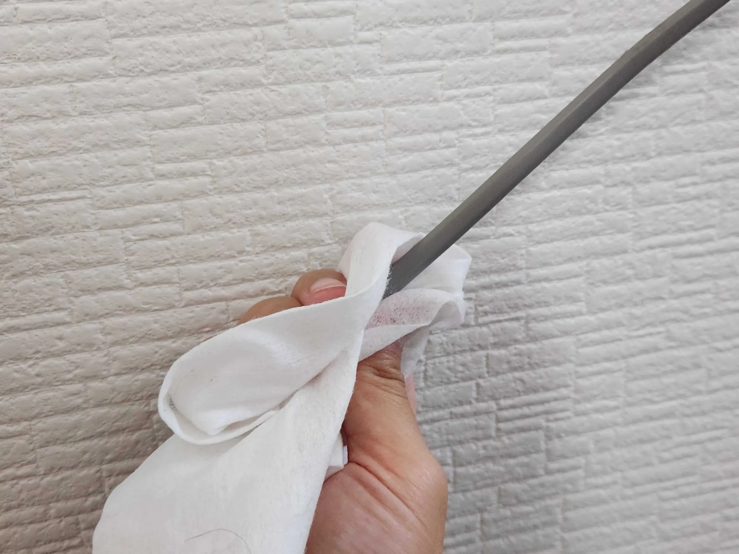 コンセントを拭き掃除