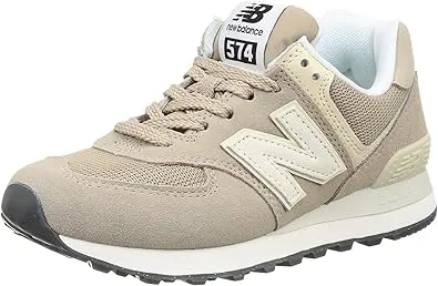 ニューバランスU574スニーカー