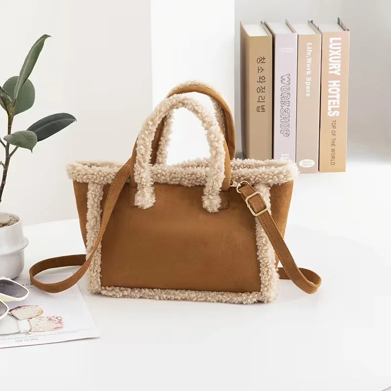 フェイクシープスキンハンドバッグ