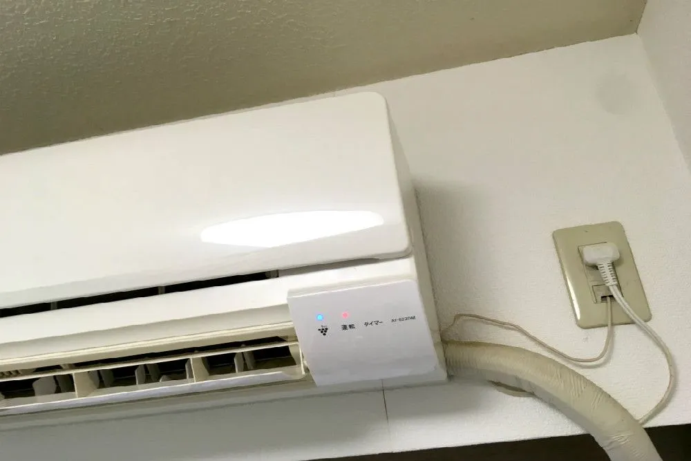 エアコンのカビを自分で掃除する方法