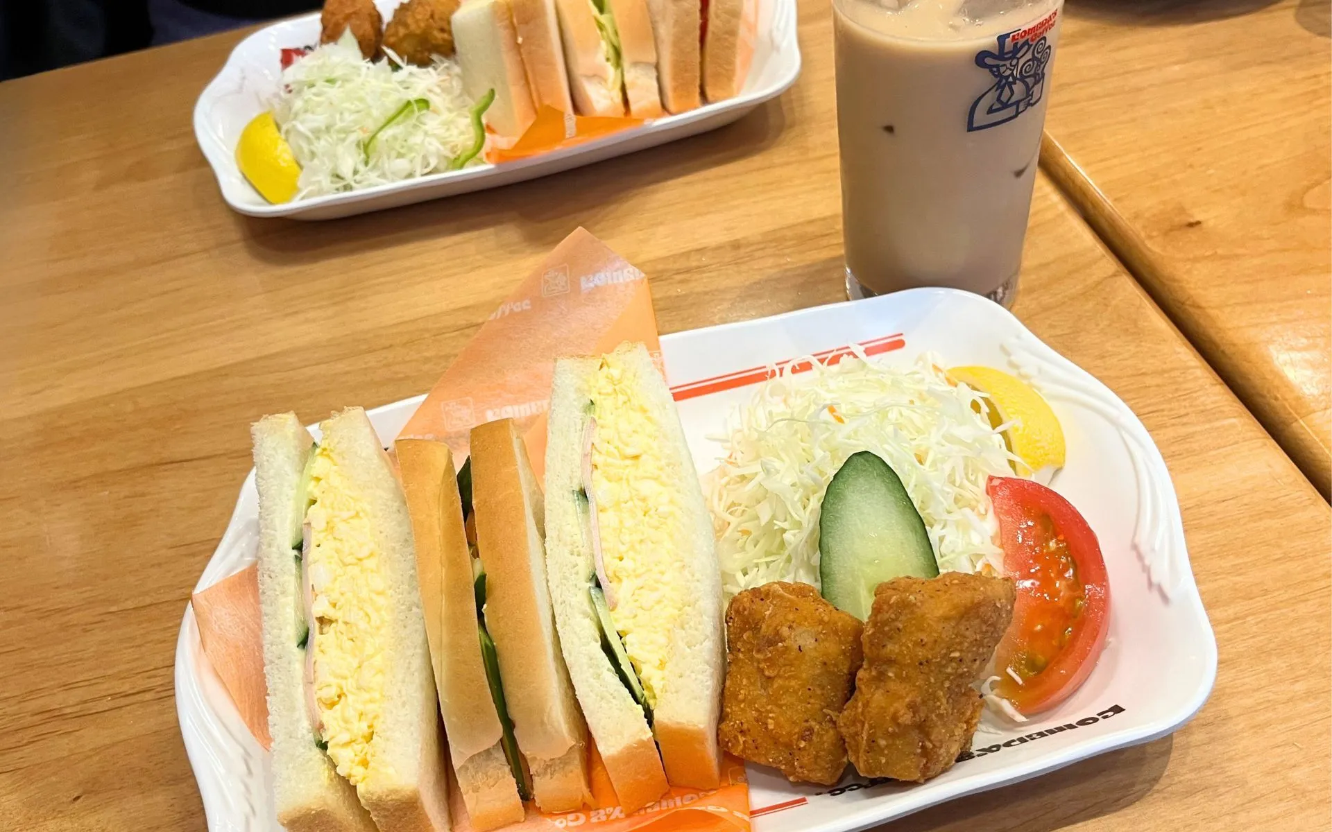コメダ珈琲のランチプレートの実際の画像