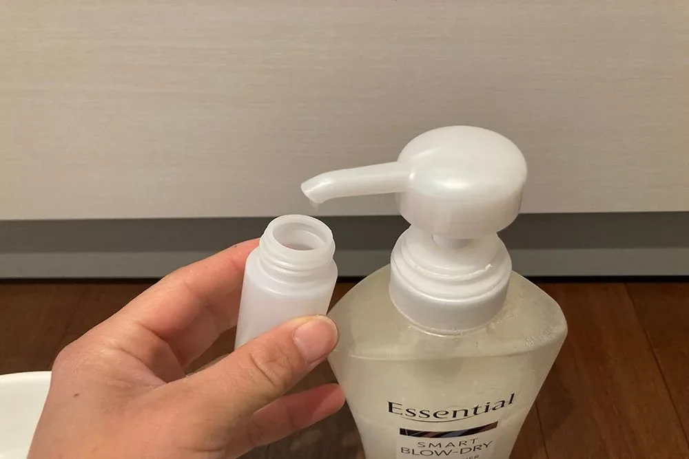 アクリルパーテーション掃除