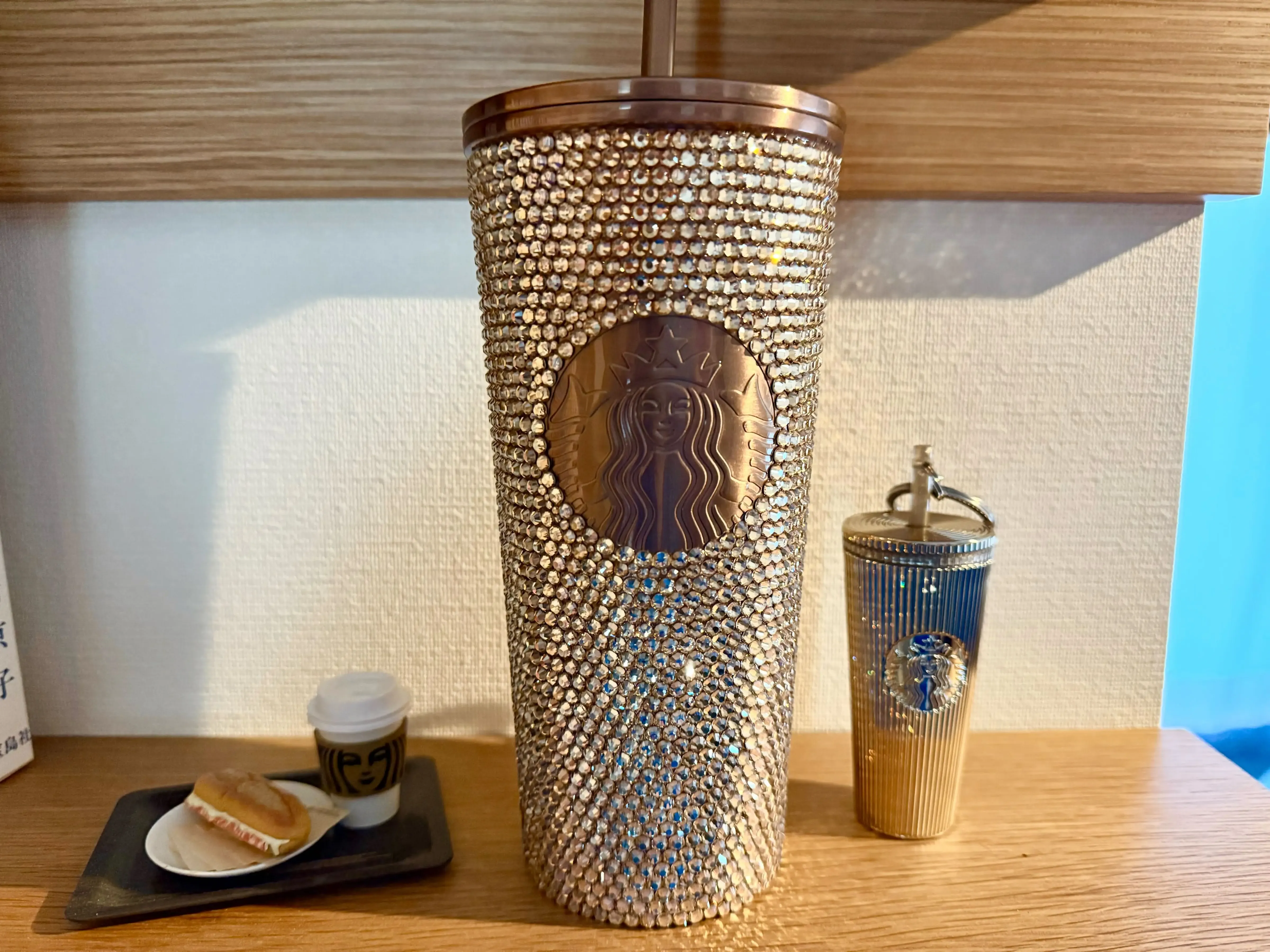 スタバ過去タンブラーラインストーンゴールド