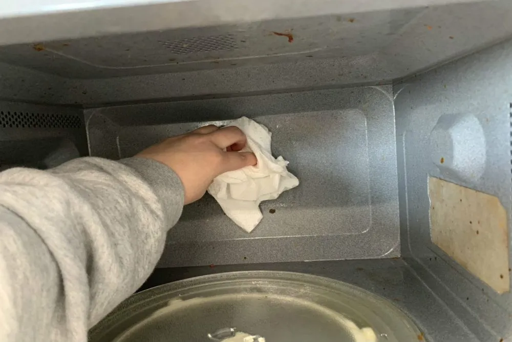 電子レンジの掃除