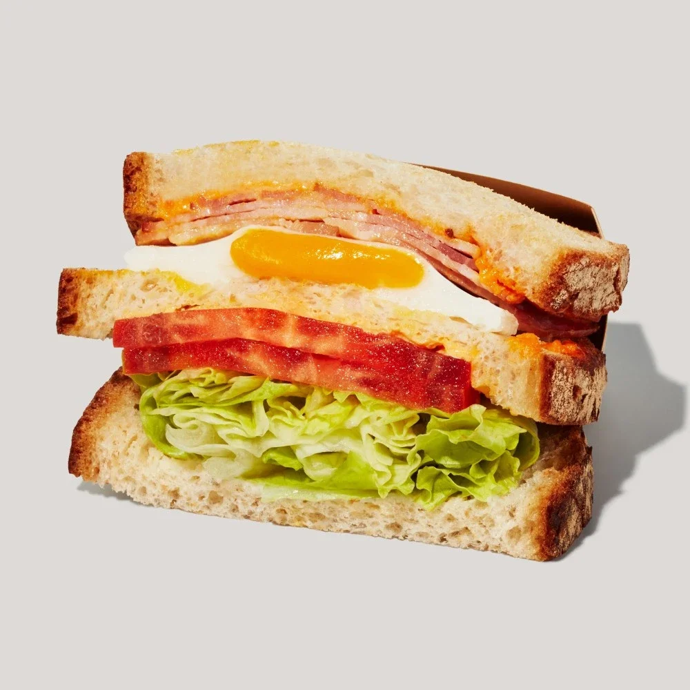 クラブハウス 石窯カンパーニュサンド