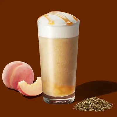 白桃とほうじ茶のムースティーフラペチーノ
