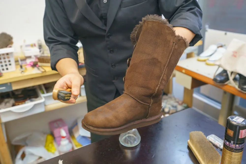 ムートンブーツのお手入れ