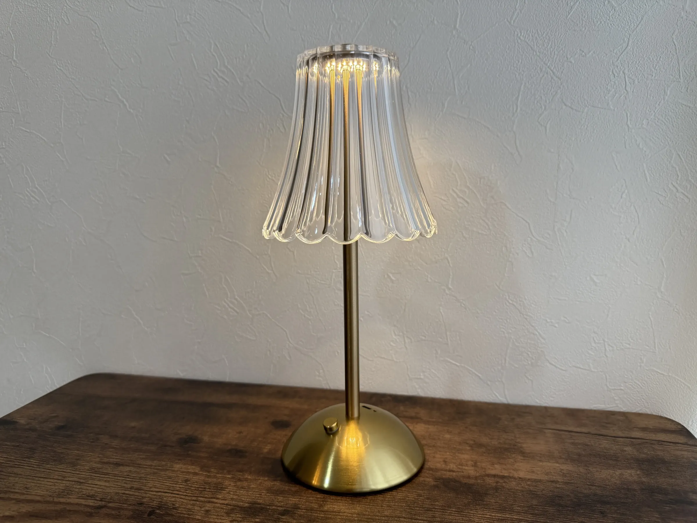 メタルテーブルランプ