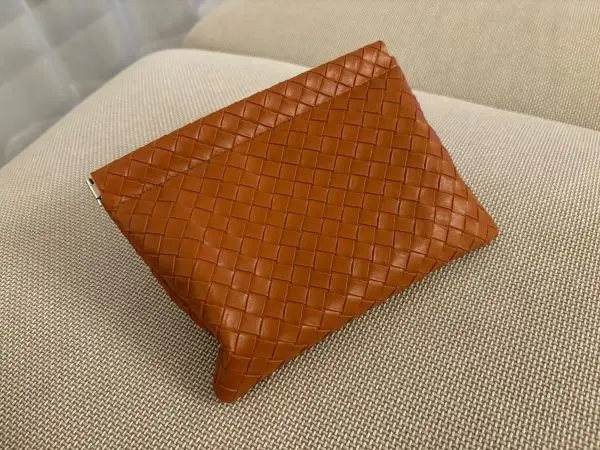 Temu編み込みポーチ