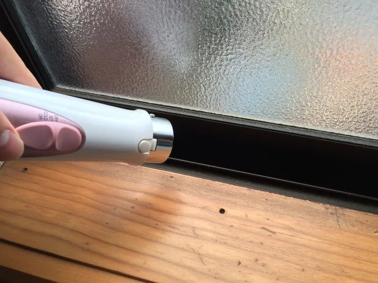 サッシの掃除