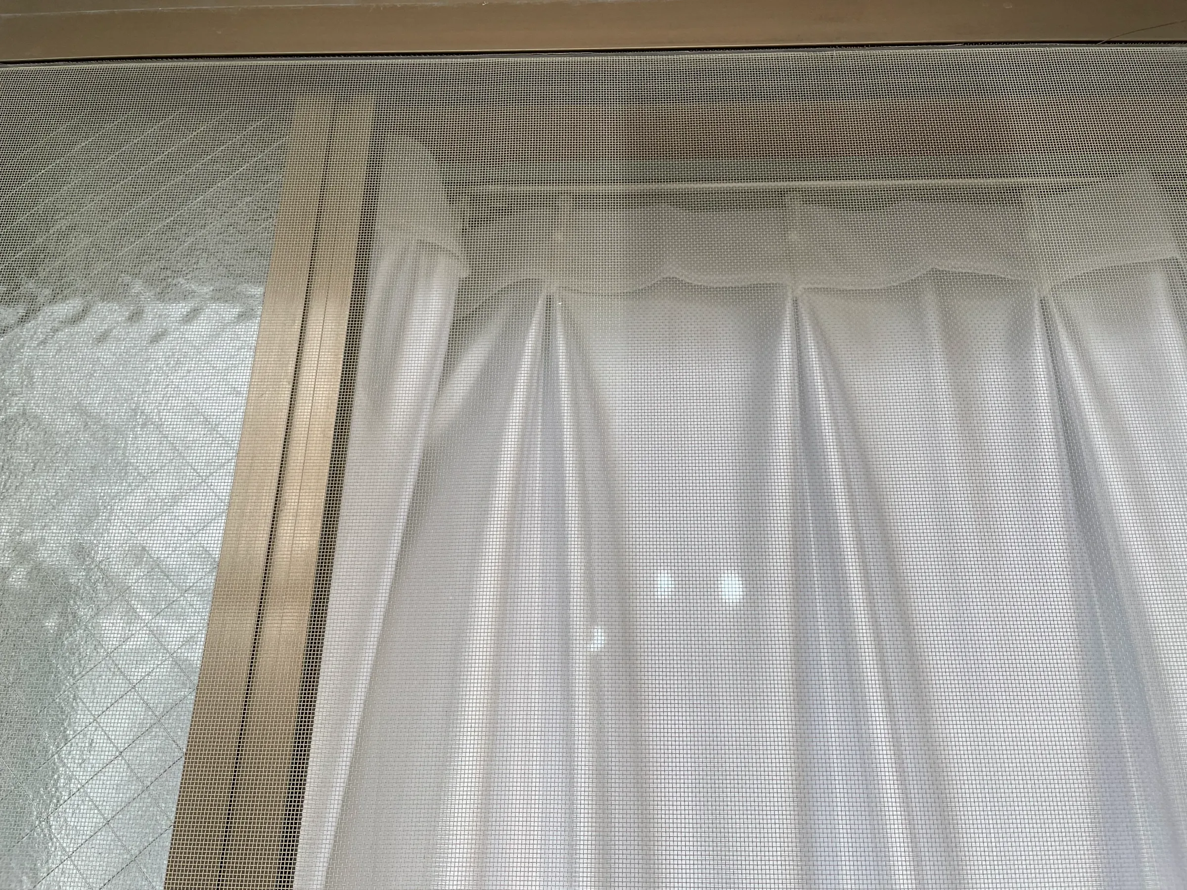 ダイソー網戸掃除