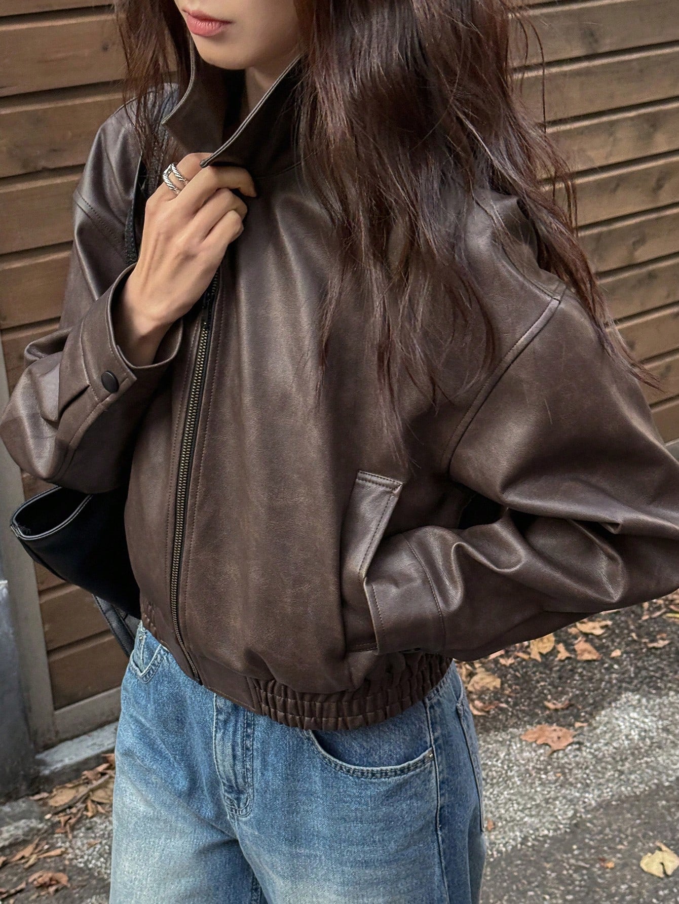 ショート丈レギュラーフィットビンテージPUレザージャケット
