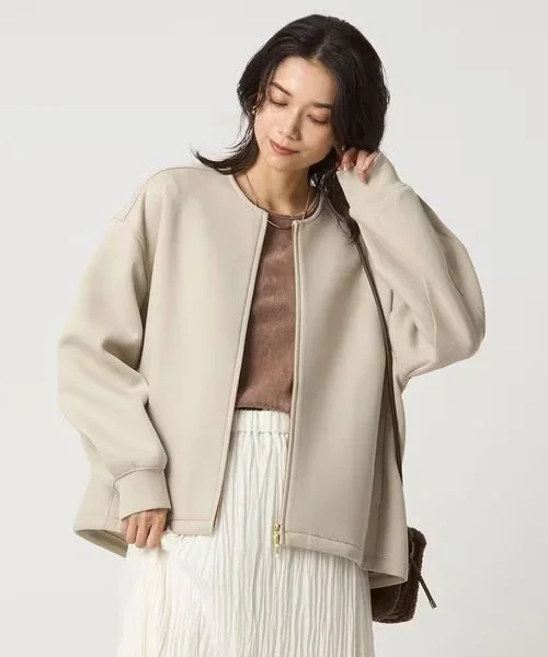 ダンボールノーカラーブルゾン