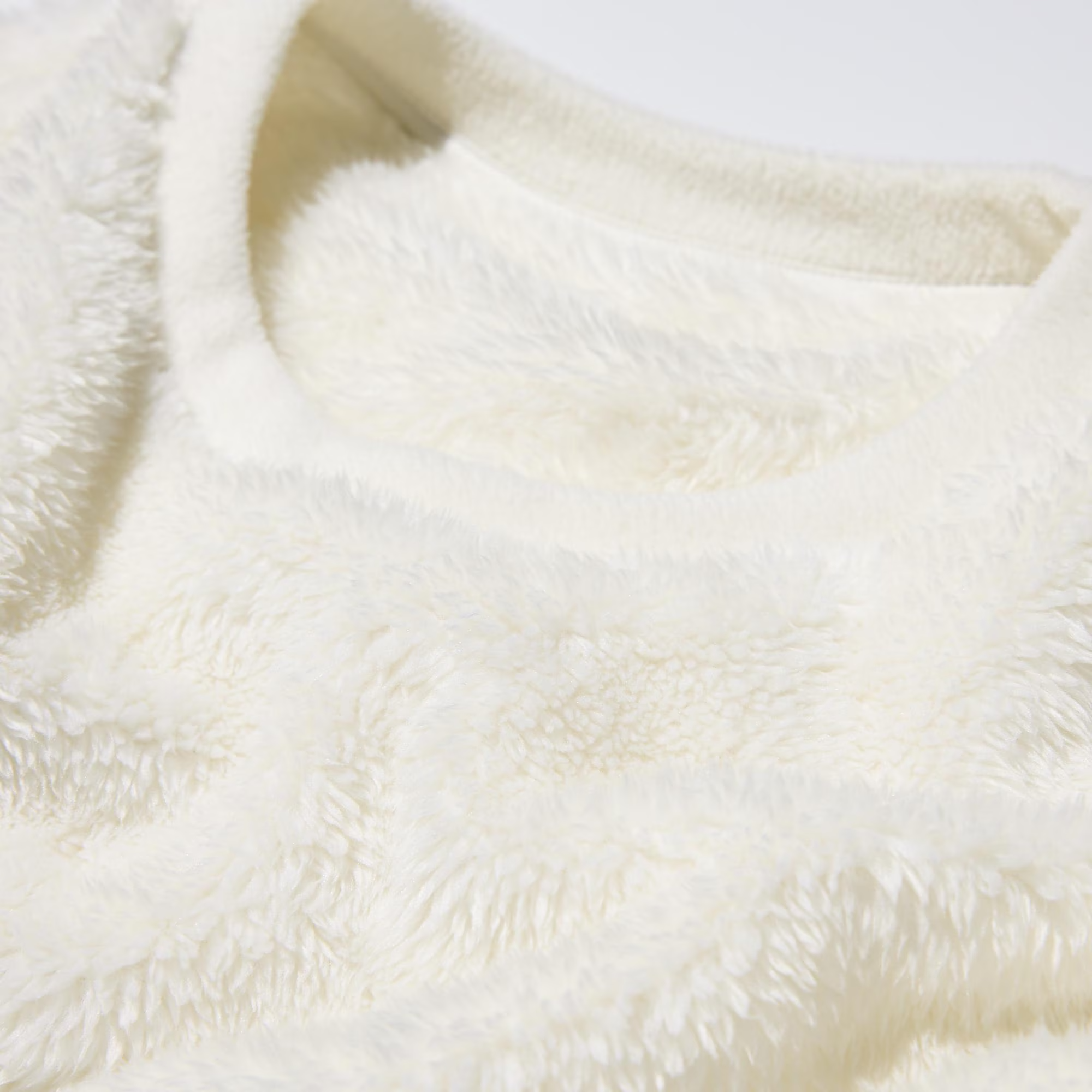 ユニクロファーリーフリースセット首元