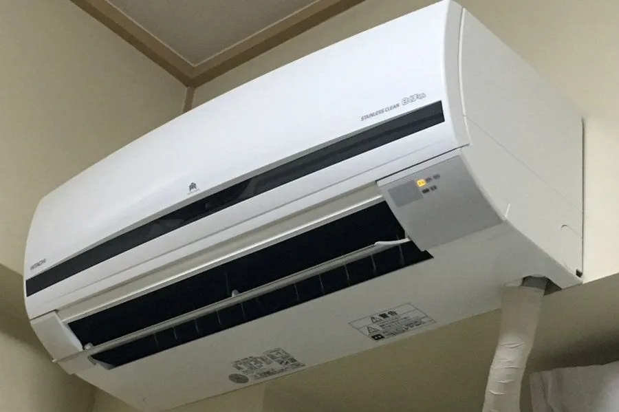 お掃除機能付きエアコンの掃除