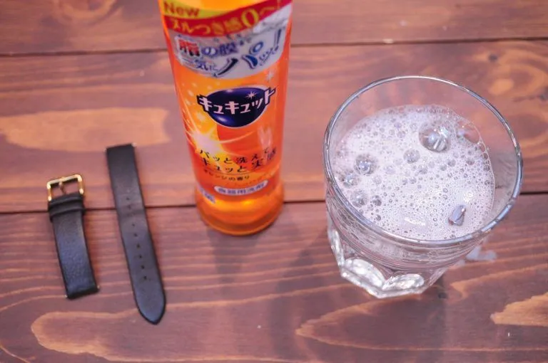 革製のベルトのクリーニング