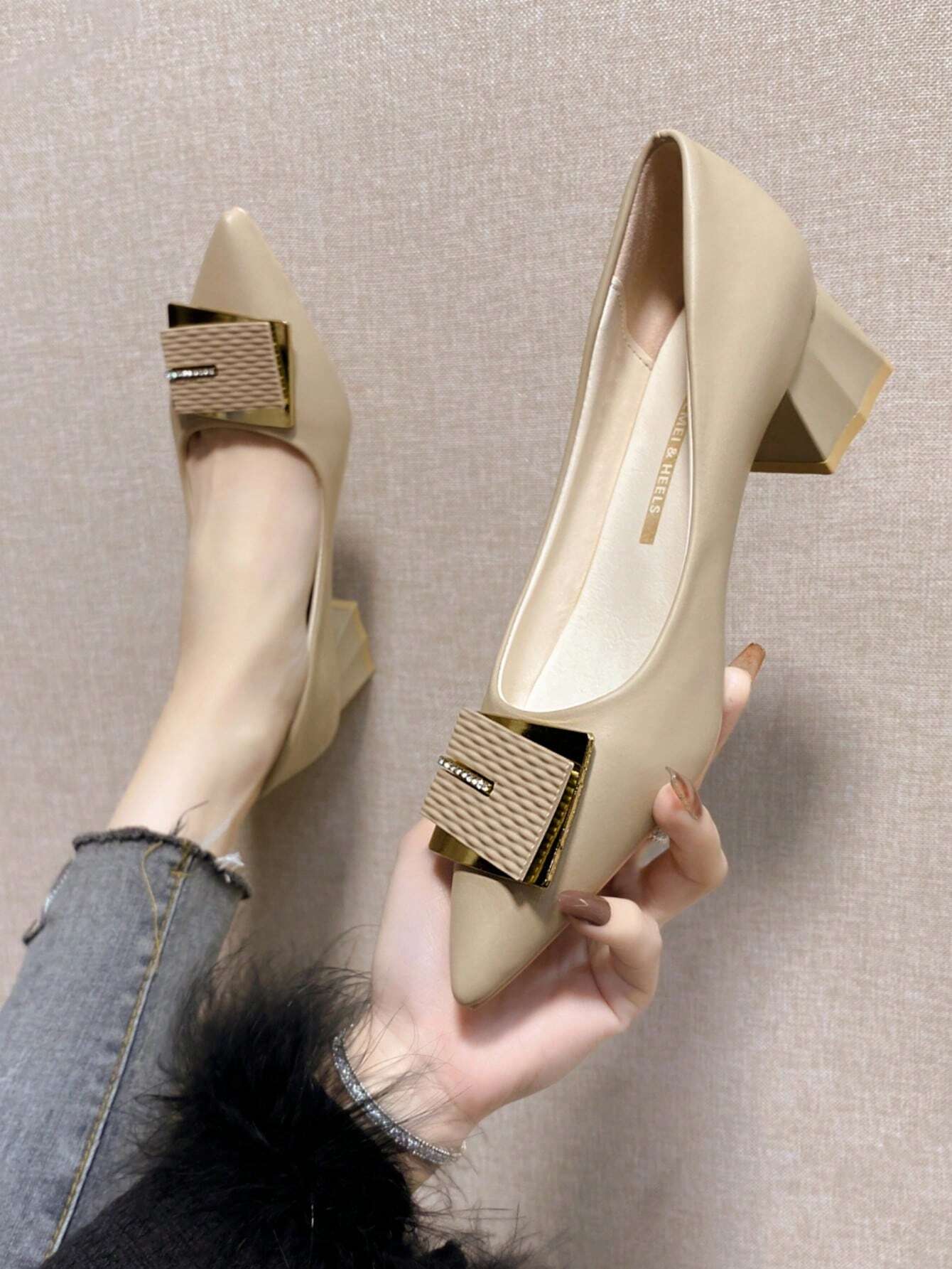 ソフトレザーミッドチャンキーヒールフレンチスタイルパンプス