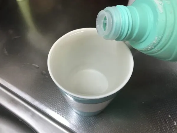 水　漂白剤
