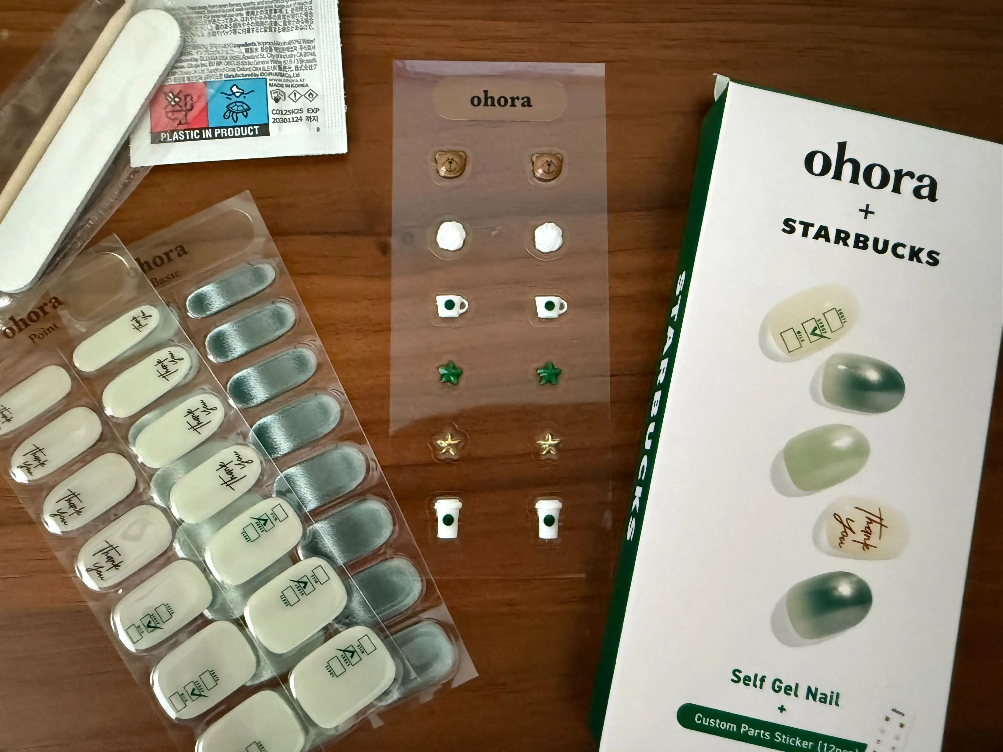 スタバからネイル！？【5/11発売】ohoraコラボのジェルタイプシールが