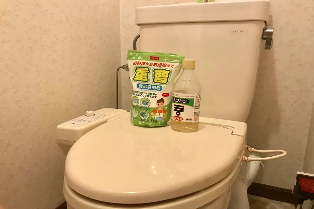 トイレと重曹とお酢