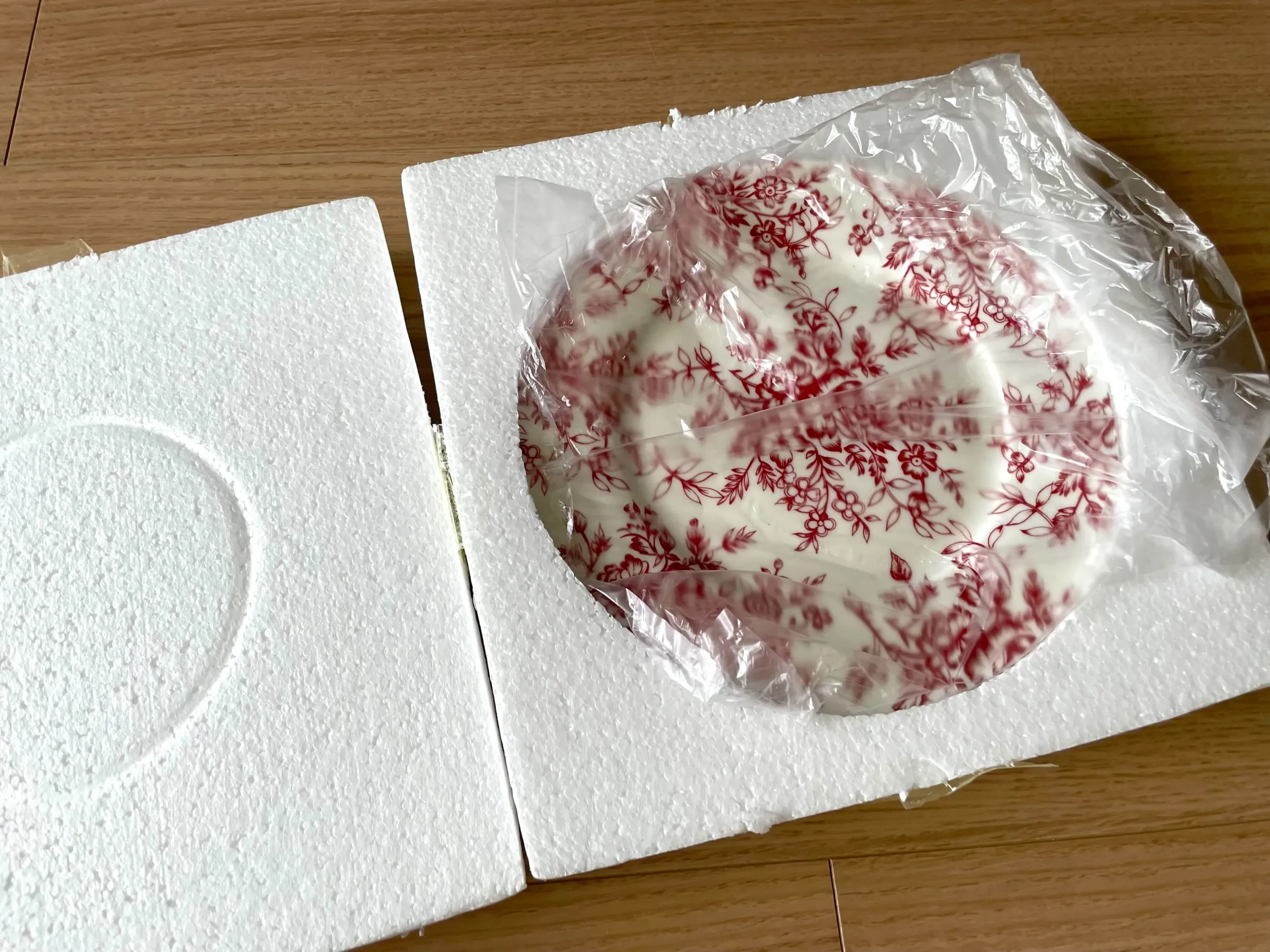 Temuで購入した食器