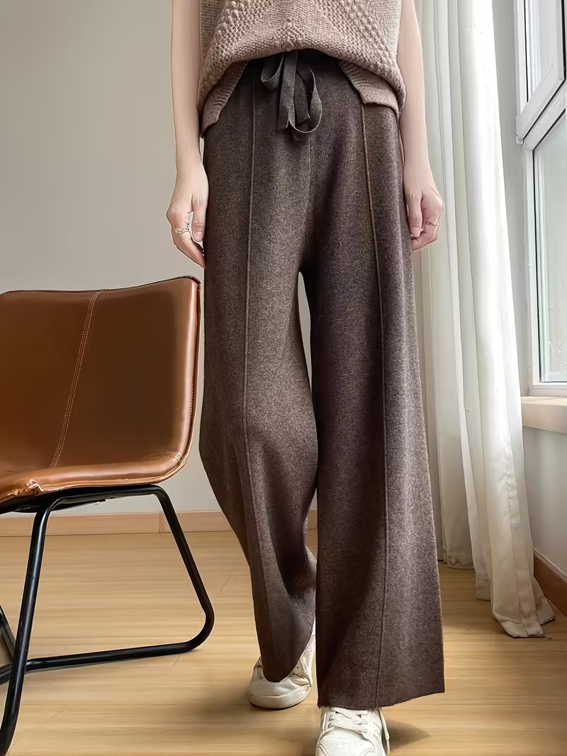 ストレートワイドパンツ