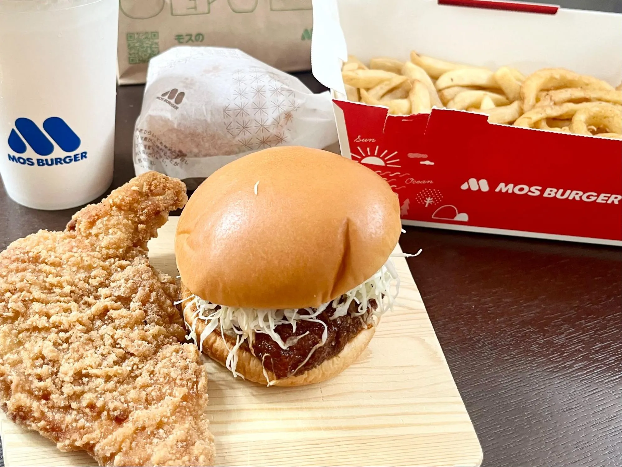 モスバーガーのメニューの実際の画像
