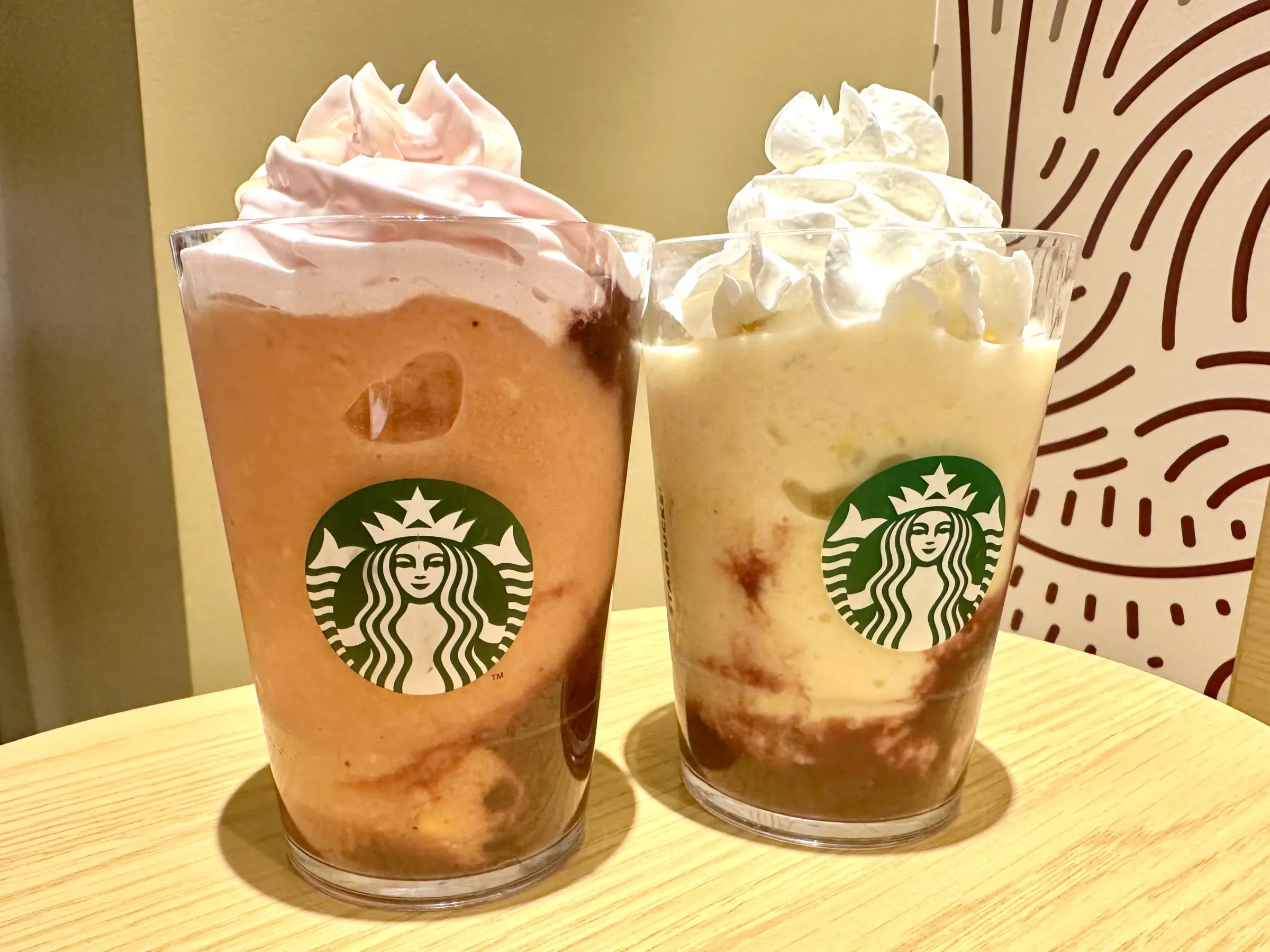 スタバ アサイーフラペチーノ