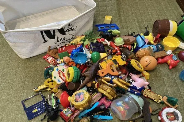 おもちゃ断捨離のコツは？後悔しないために知っておきたいタイミングや