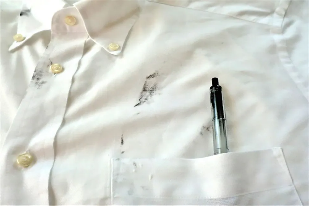 洋服の汚れの種類