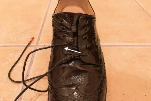 革靴/結び方/パラレル/手順