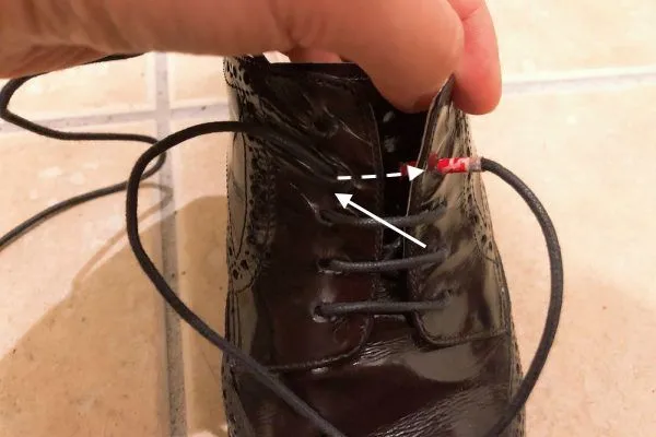 革靴/結び方/パラレル/手順