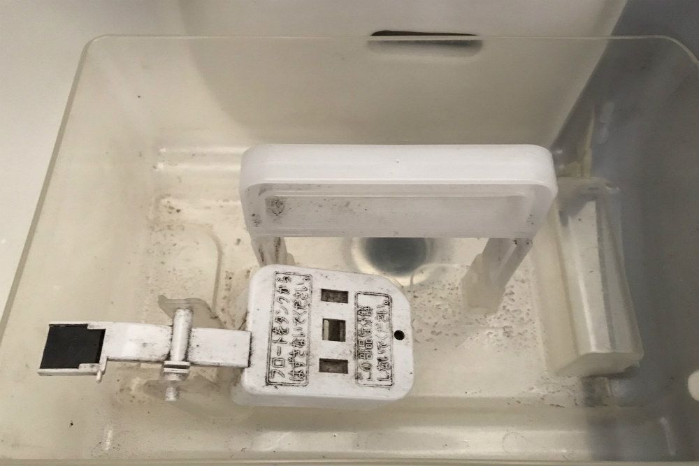 空気清浄機/タンク掃除