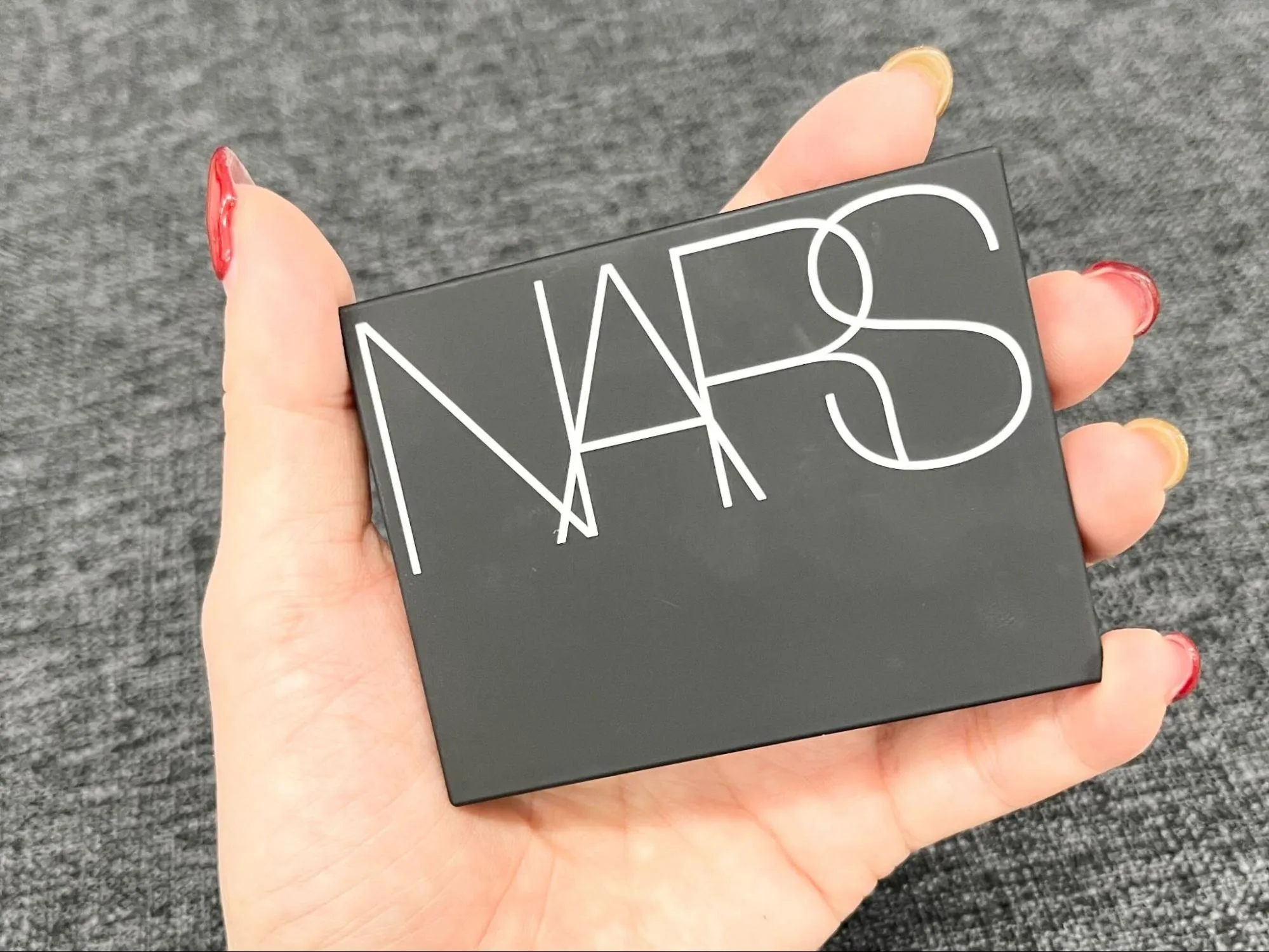 NARS｜ライトリフレクティングセッティングパウダー プレスト N
