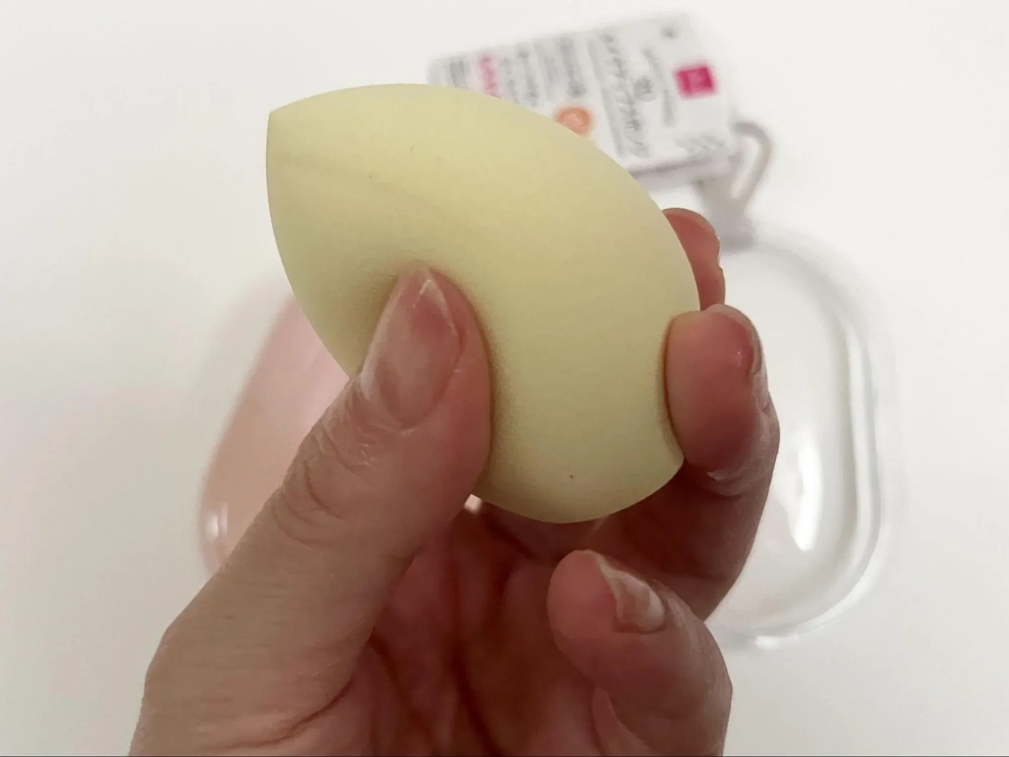 ３Ｄメイクアップスポンジ