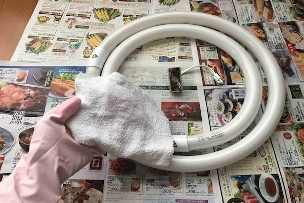 照明器具/掃除/電球/セスキ水スプレー/雑巾